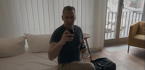  Axel VLOG1 How i make XXX videos "Gangbang in Berlin"